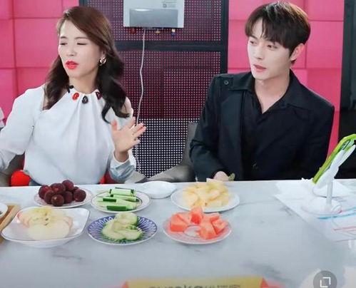 许凯吃瓜视频完整,揭秘娱乐圈幕后真相,明星生活大揭秘